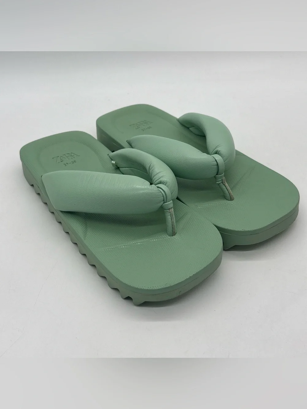 Zara Platform Sole Padded Thong Sandals Lime Green Womens Size 7 EU 37-38 - Picture 2 of 7